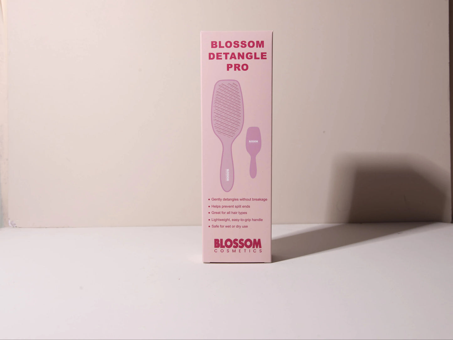 Blossom Detangle Pro Brush – Effortless Detangling, Every Time!