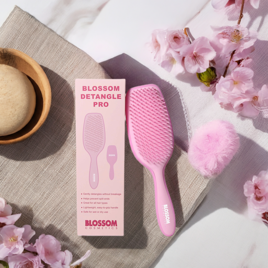Blossom Detangle Pro Brush – Effortless Detangling, Every Time!