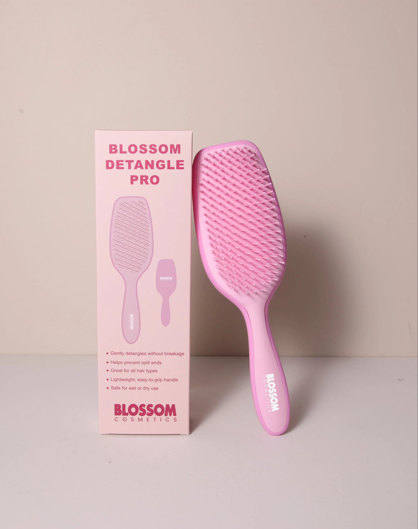 Blossom Detangle Pro Brush – Effortless Detangling, Every Time!